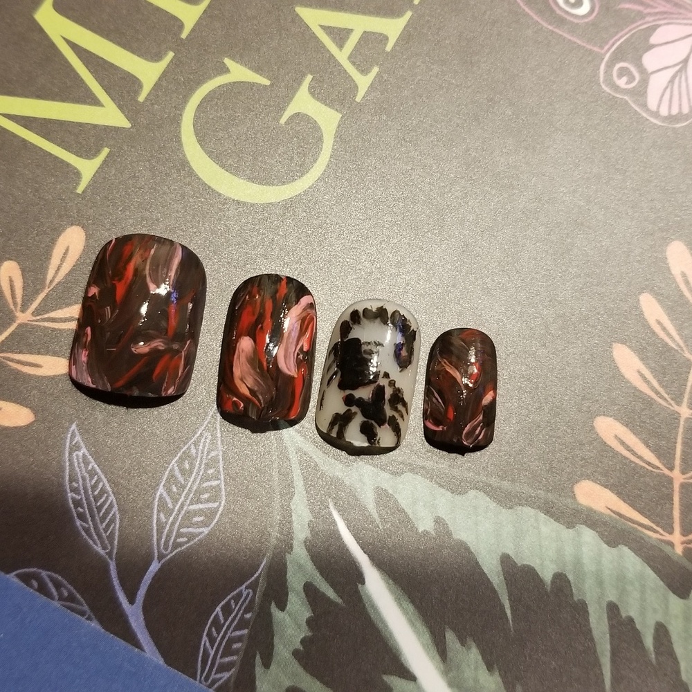 Zodiac Scorpio glue on nails